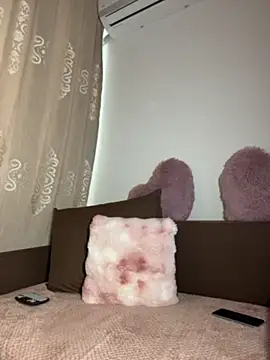 Sabrinedivinee webcam