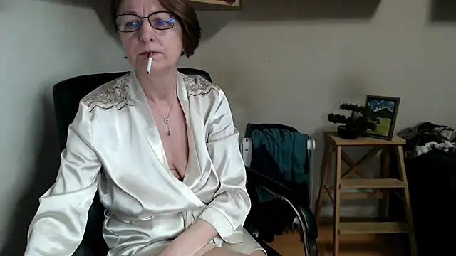 katemodel webcam