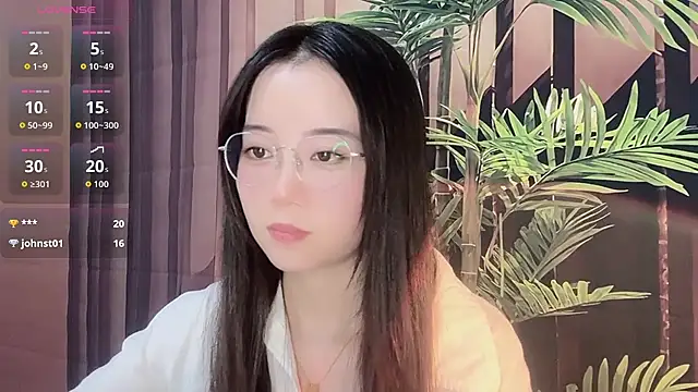 77-Vicky webcam