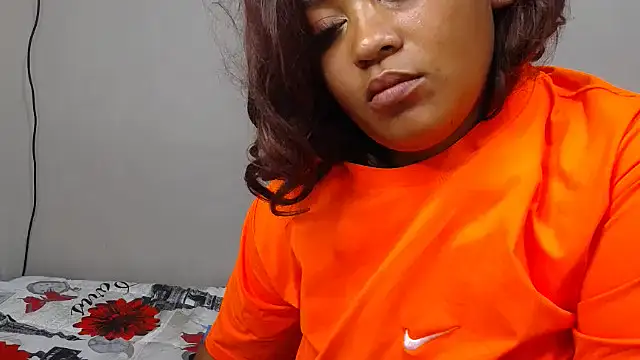 sexydiamond15 webcam