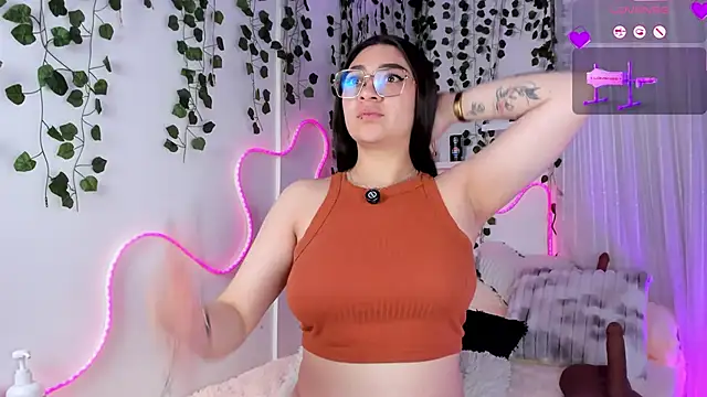 Samii_Evans webcam