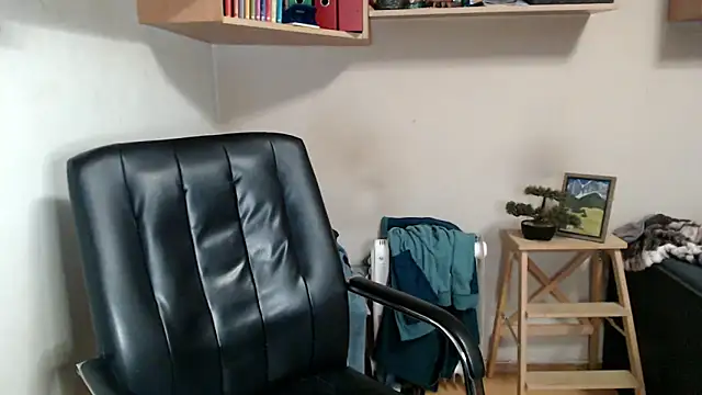 katemodel webcam