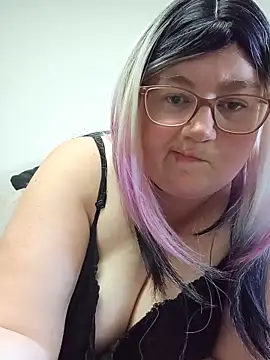 xXLunaBlissXx webcam