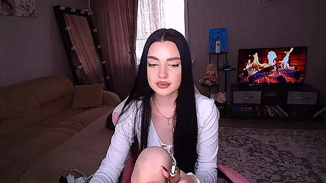 yoursLina webcam