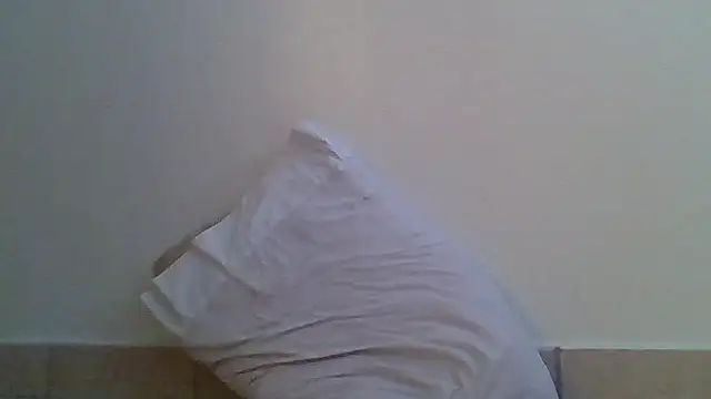 Yours_little_secret webcam