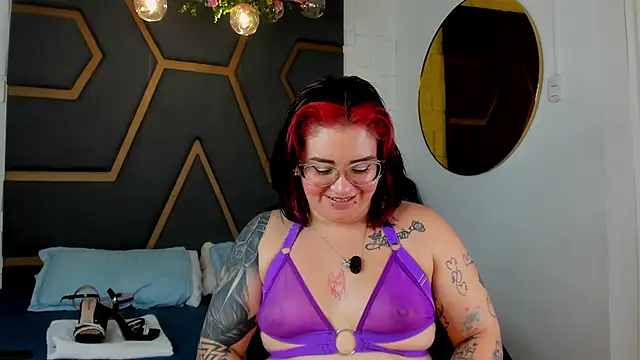 juana_valkiria webcam