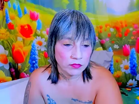 indianroxy webcam