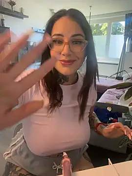 NyxTattoo webcam