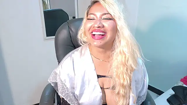 IvonnyBon_gh webcam