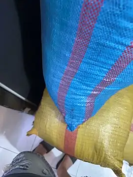 Mores1_Squirt