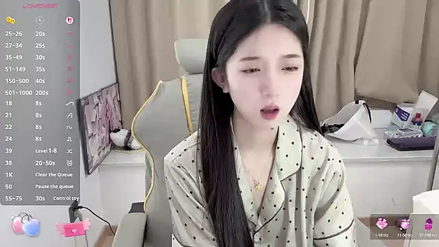 OiOi-666 webcam