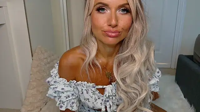 Tinkerbell822 webcam