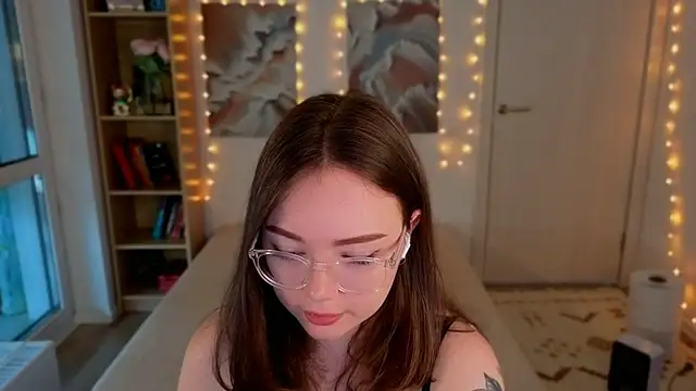 MilenaSaint webcam
