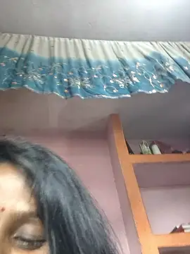 Jasmine_Januja webcam