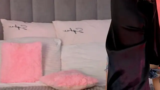 CrystalLili heels and stockings cam