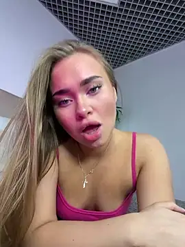 MonicaWestt