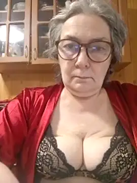 IrinaSweet54 webcam