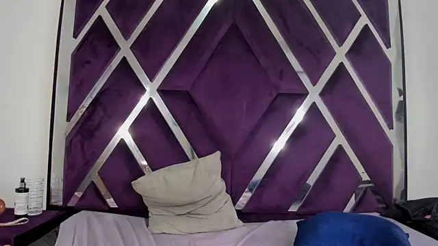 kiaraht webcam