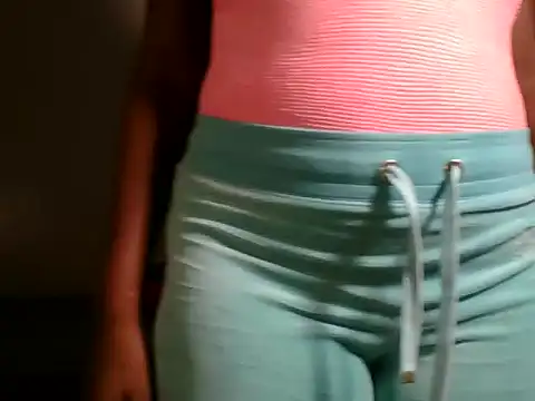 sleek_petite - Sleek_petite's free webcam - UK Sex Cams