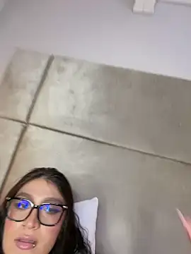 isabel_sofiaa webcam