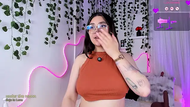 Samii_Evans webcam