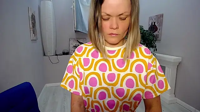 wild_temptation_ webcam