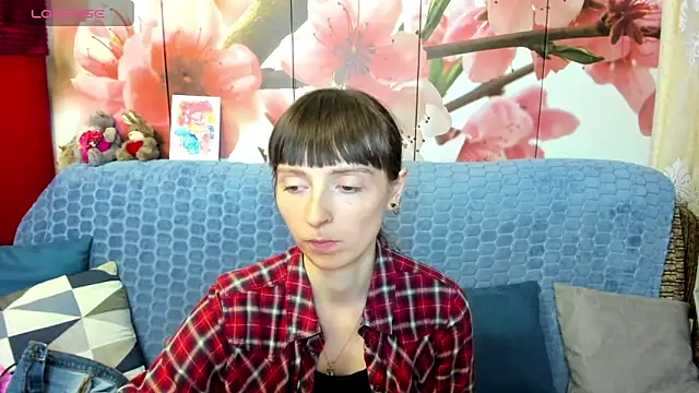 TayanaJons webcam