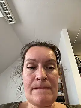 LoveNBloom