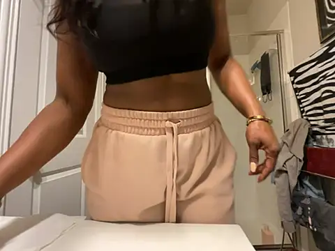 wynterheat - Wynterheat's free webcam - UK Sex Cams