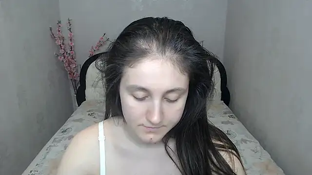 Holliy_Cooper webcam