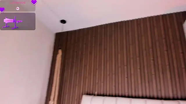 SandraMilerr webcam