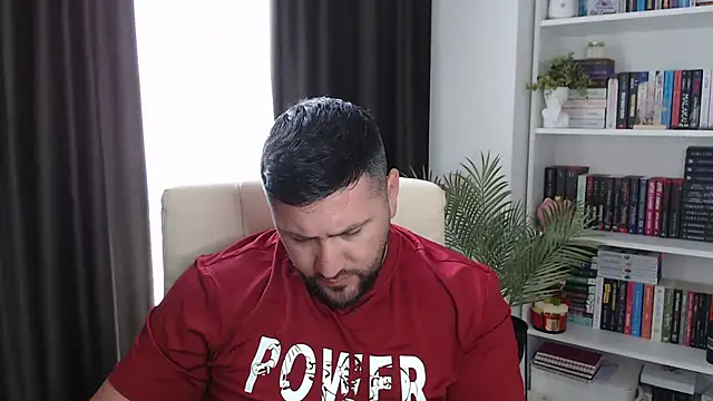 Gold_Alpha_Boy webcam