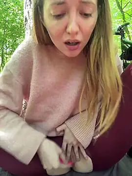 FayeFlame webcam