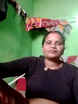 Shivani09900 webcam