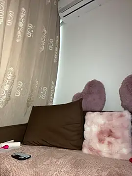 Sabrinedivinee webcam