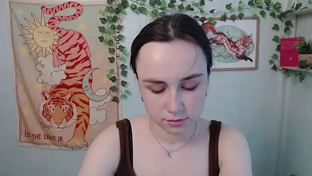VeryVeryVeryShy_ webcam