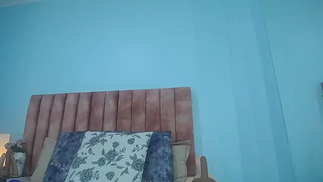 nana_levy webcam