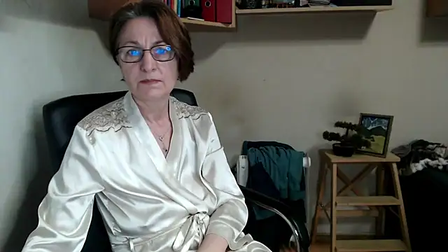 katemodel webcam