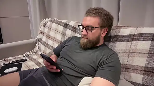 Bear_bear_ webcam