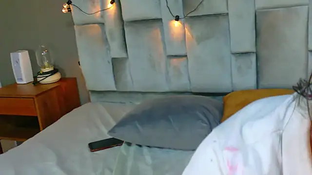 AmberStonne__ webcam