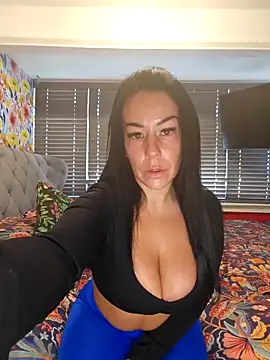 Maddythemilf webcam