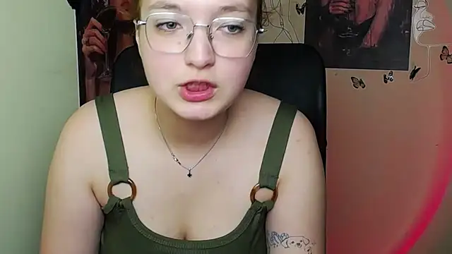 MissAriaa webcam