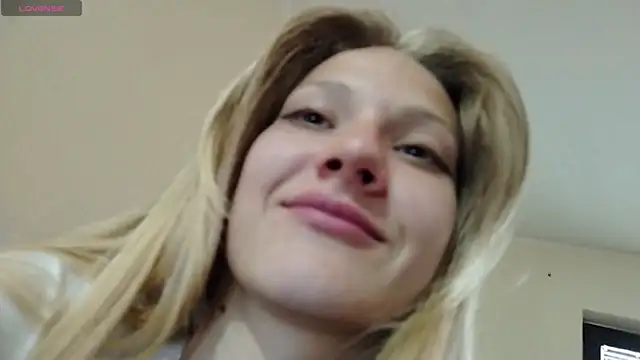 lion_and_kittyy webcam