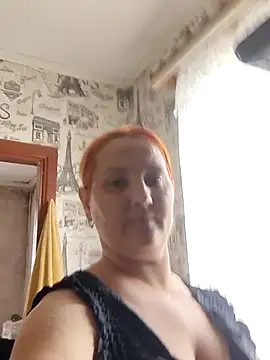Red-HairedBeast webcam