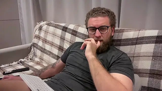 Bear_bear_ webcam