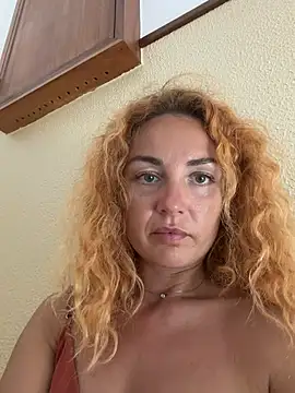 Reddgiirl webcam