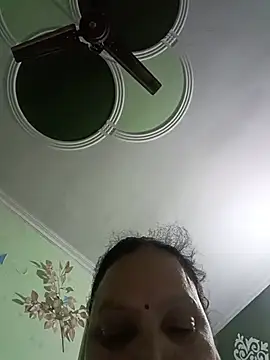 Kavya_kapoor webcam