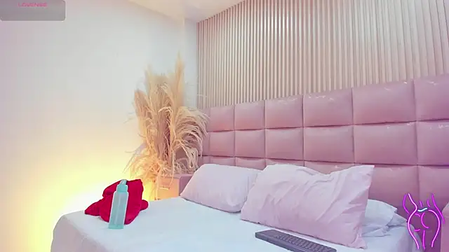JulietaKane webcam