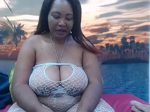 chubbydoll122 webcam