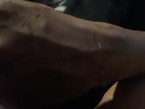 MelHorny03 webcam